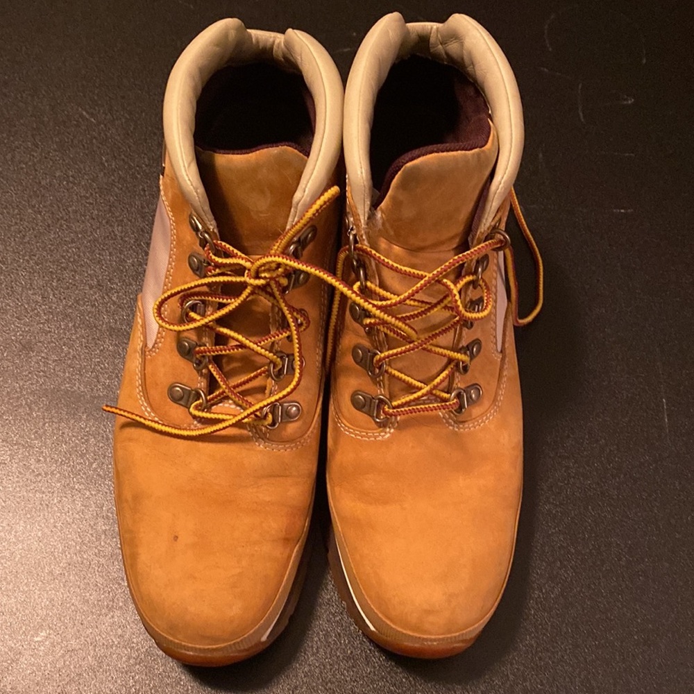 Vintage Timberland Boots - Picture 4 of 10